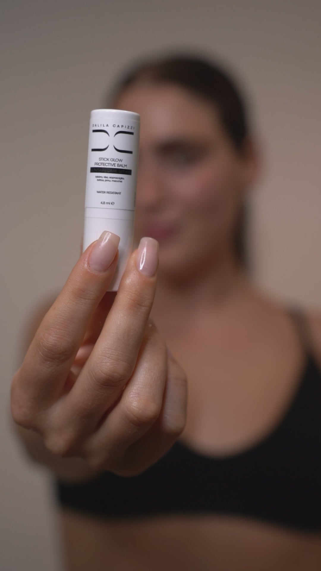 Carica video: 